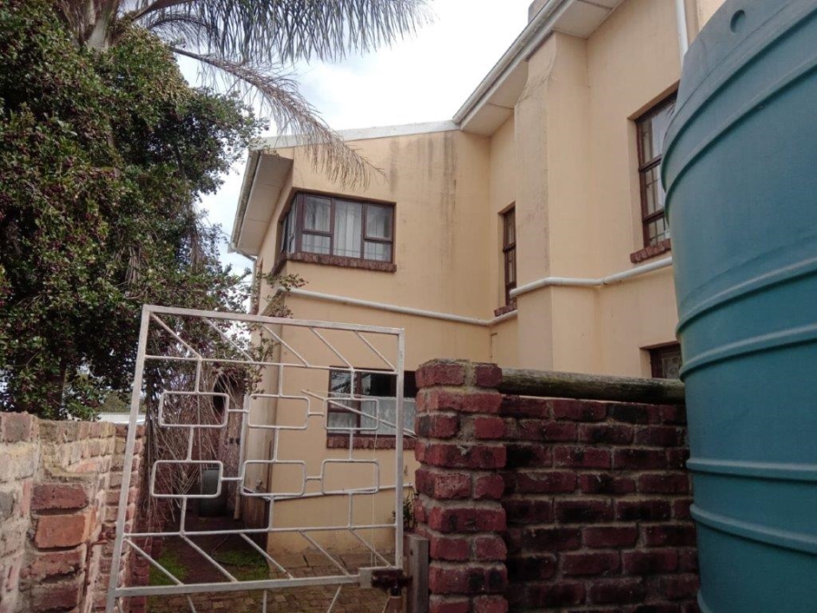 4 Bedroom Property for Sale in C Place Eastern Cape